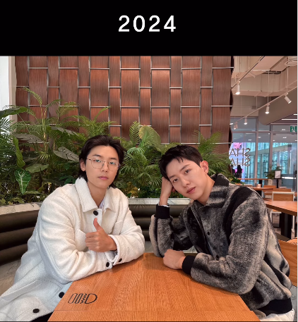 CNBLUE」ミンヒョク＆ジョンシン、同じ場所で同じポーズで…「懐かしく