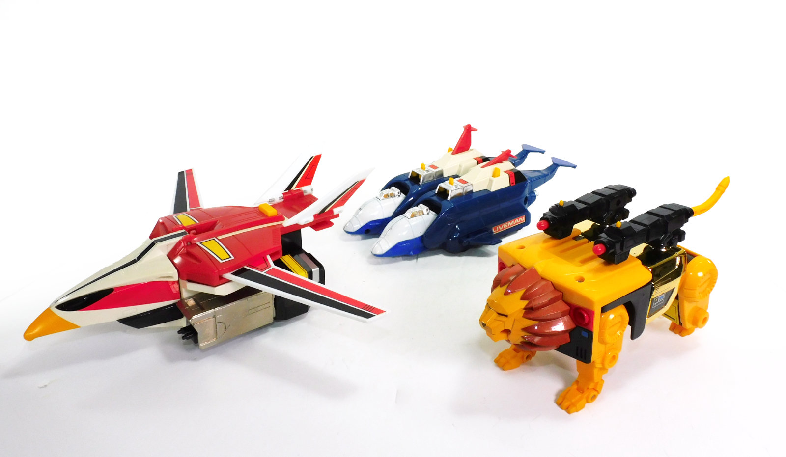 今ここに5人の戦士が: Gear-Gear