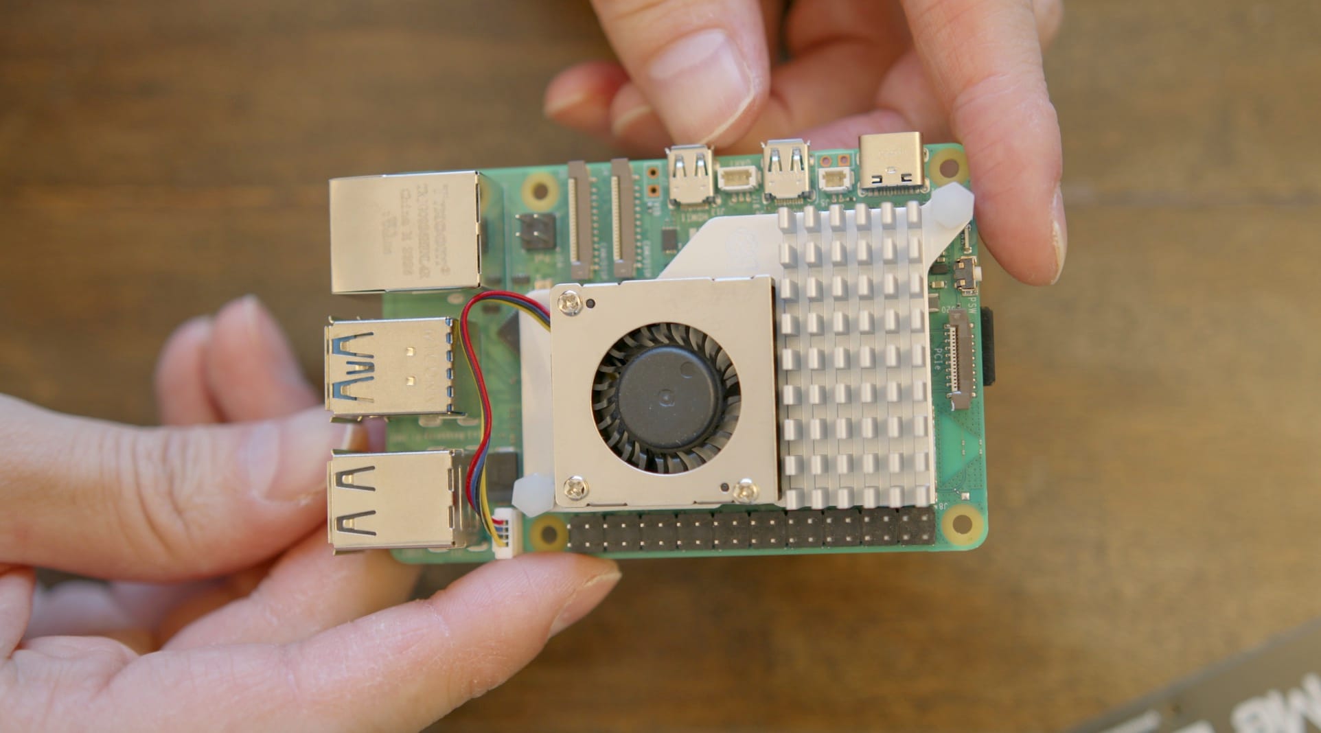 Raspberry Pi 5 発売開始！どれ買う？