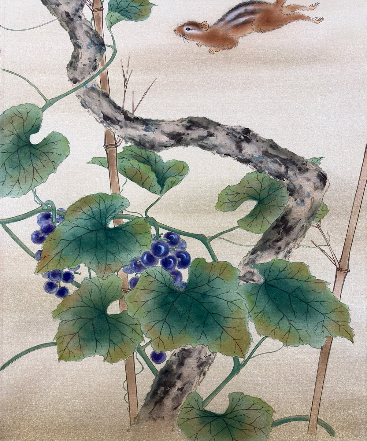 葡萄に栗鼠（ぶどうにりす）｜新・古美術 高美堂（こうびどう）｜掛軸