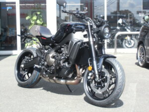 XSR900 純正バーエンドミラーから普通タイプのミラーに交換