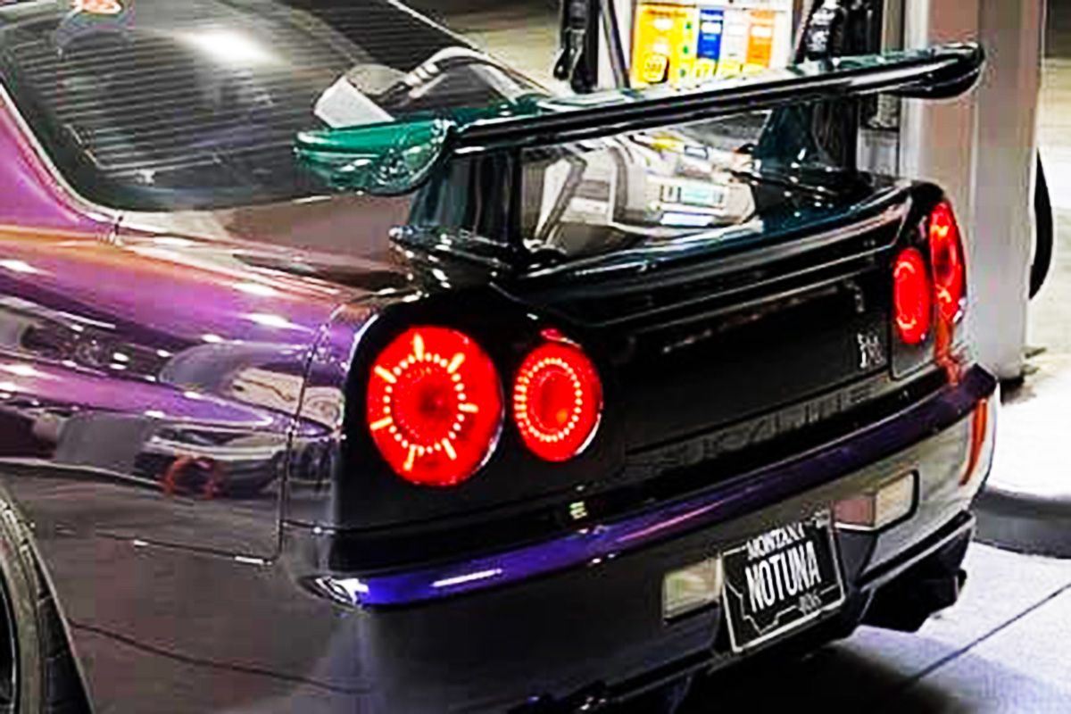 ほぼ公道走れない日産「R34」が5000万円超え！ 希少なミッドナイト