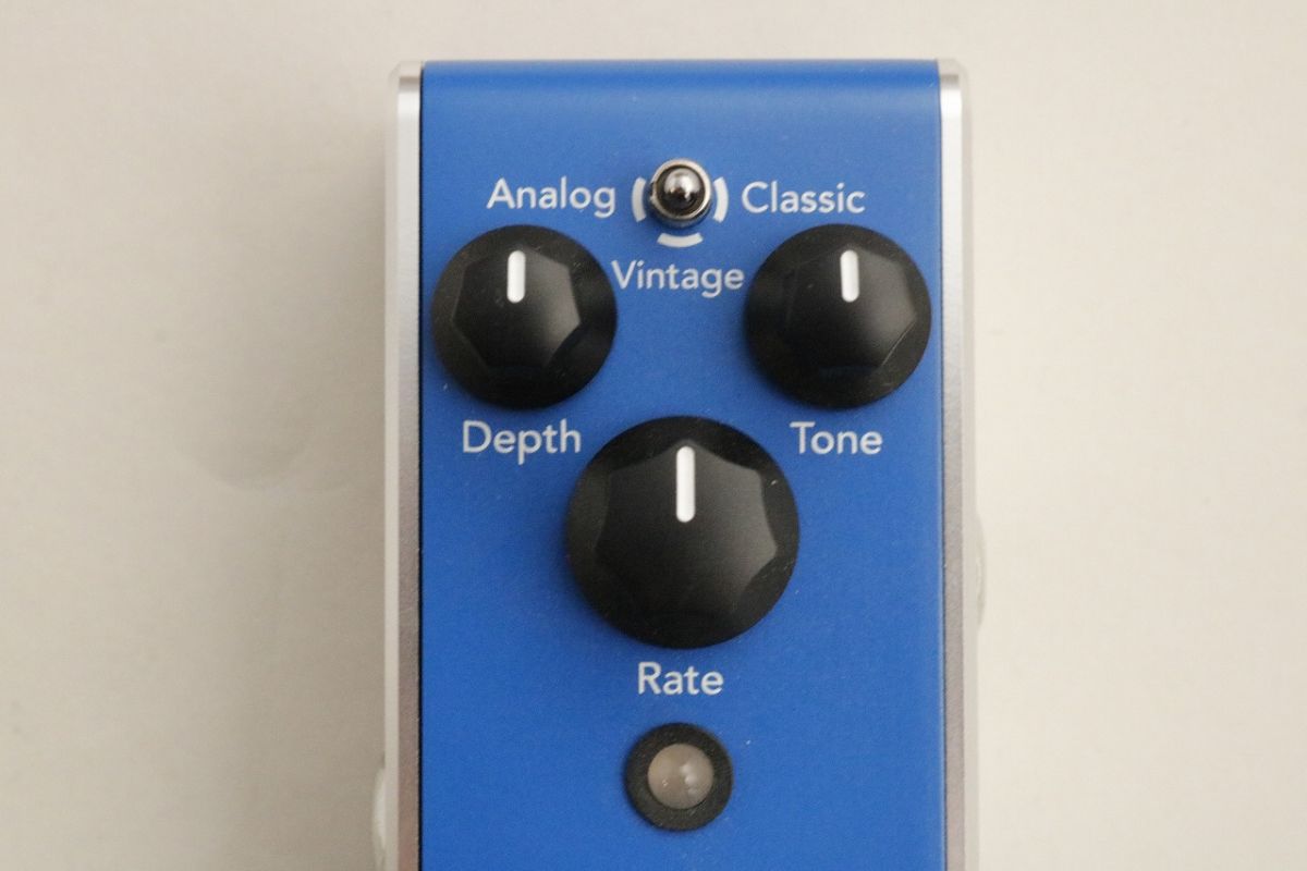 AFX BLUECHORUS MINI CHORUS PEDAL | 【クロサワ楽器店オンライン