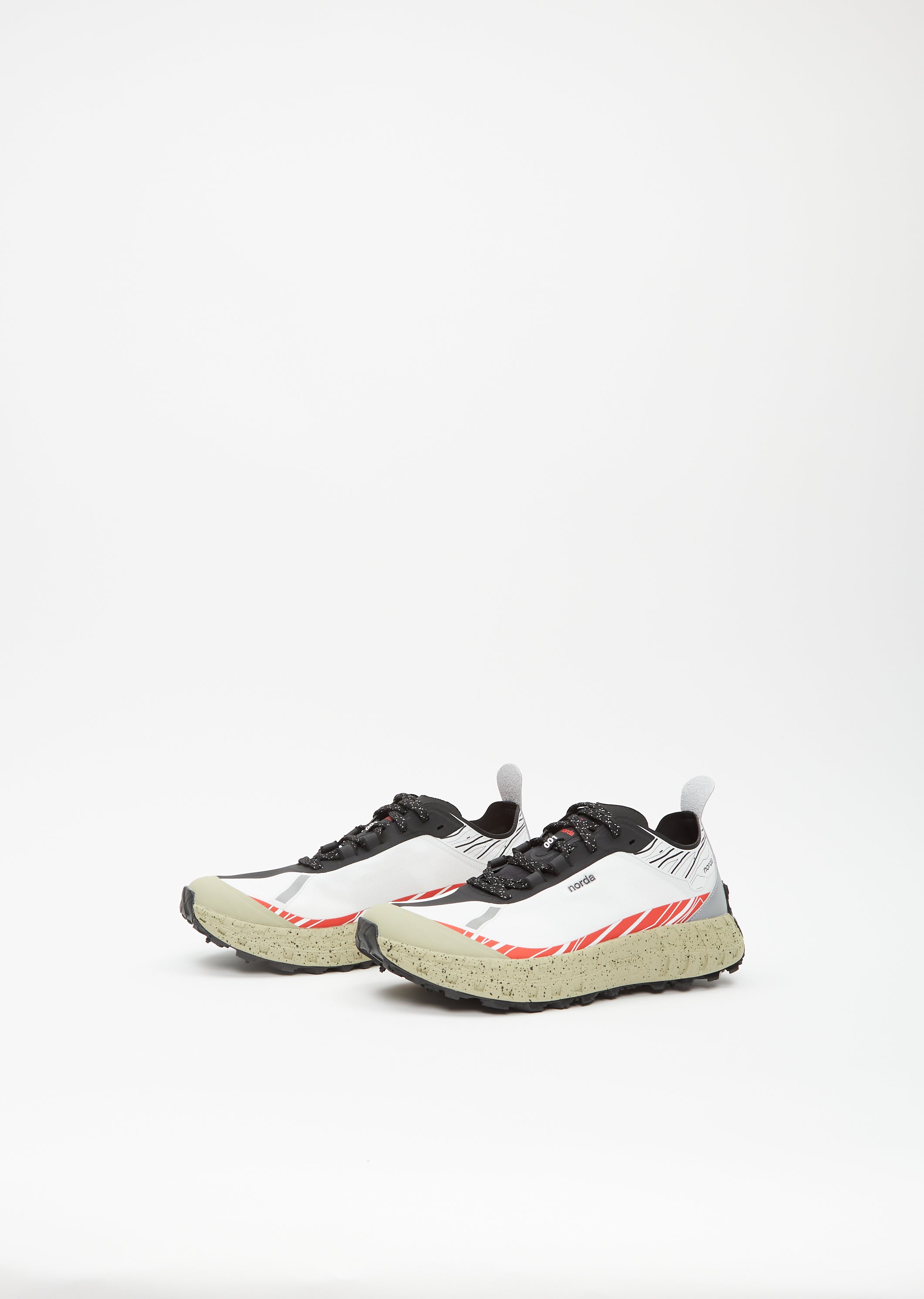 Model 001 — Magma – La Garçonne