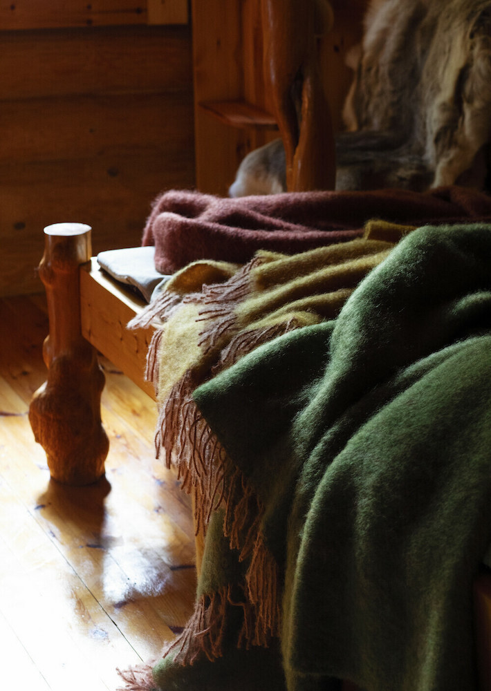 REVONTULI mohair blanket 130x170cm+fringes – LAPUAN KANKURIT（ラプ