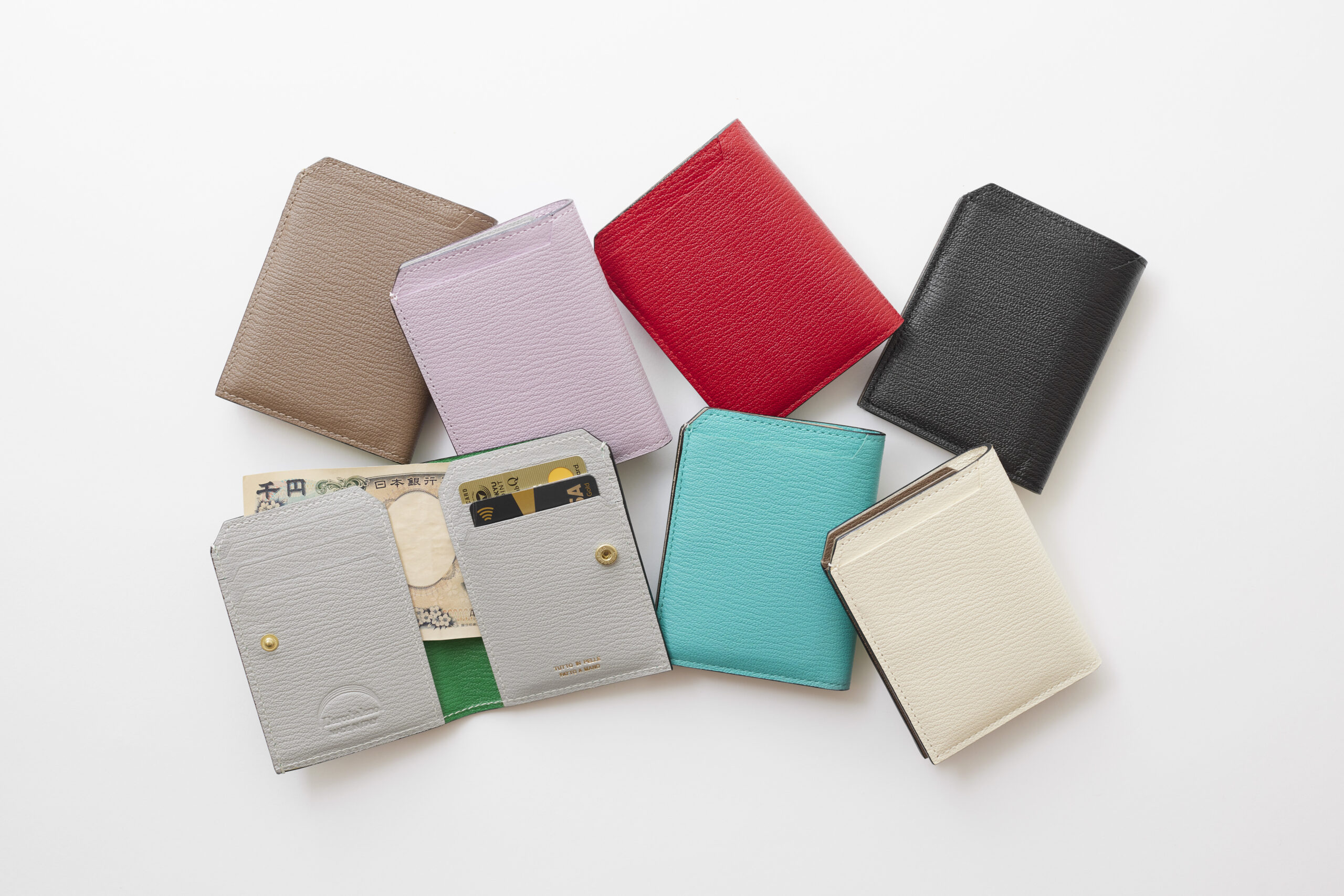 2つ折りスマート財布の完成形「スマートカードウォレット」の魅力