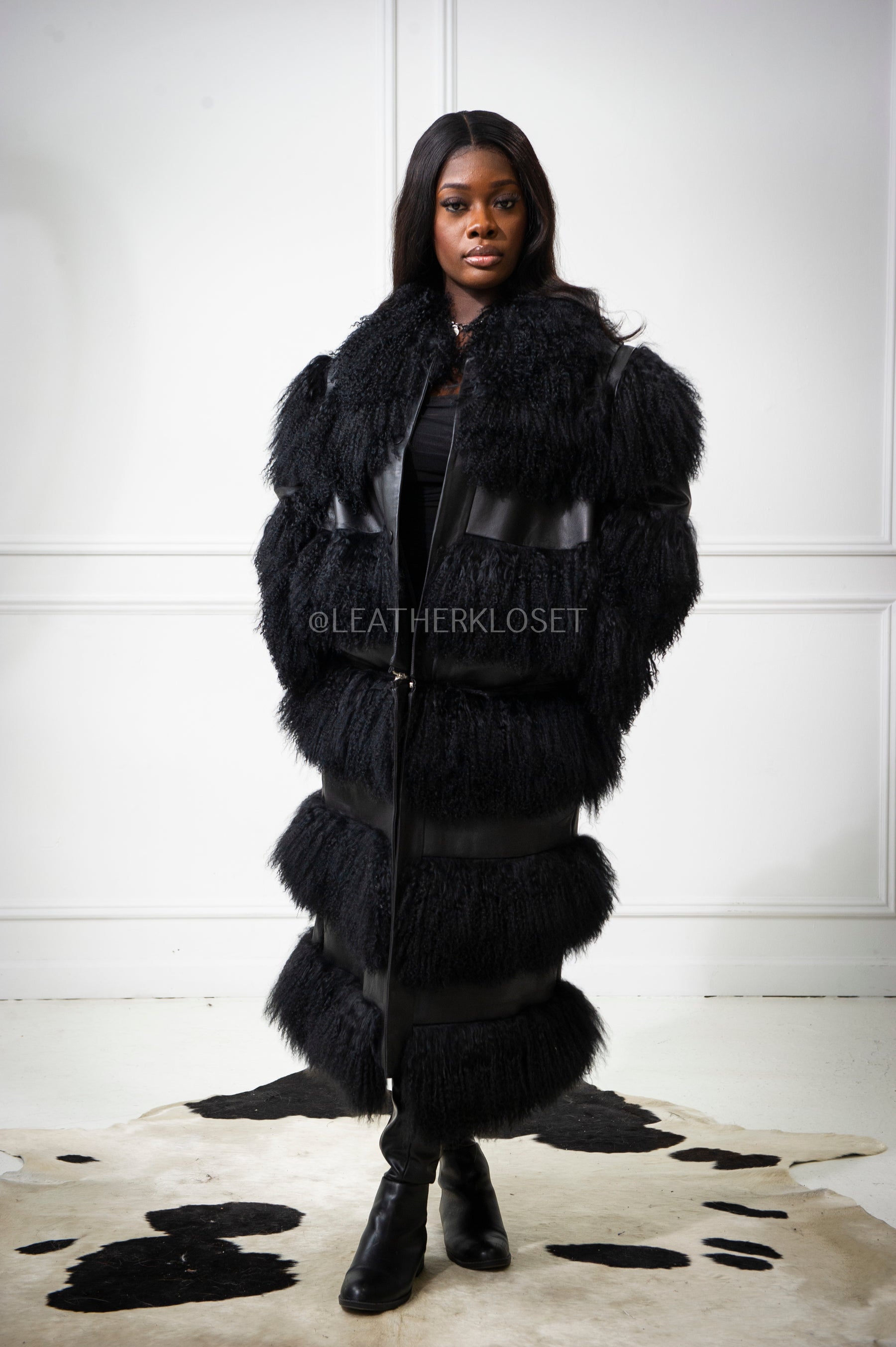 Women's Leather And Mongolian Lamb Fur Convertible Coat [Black
