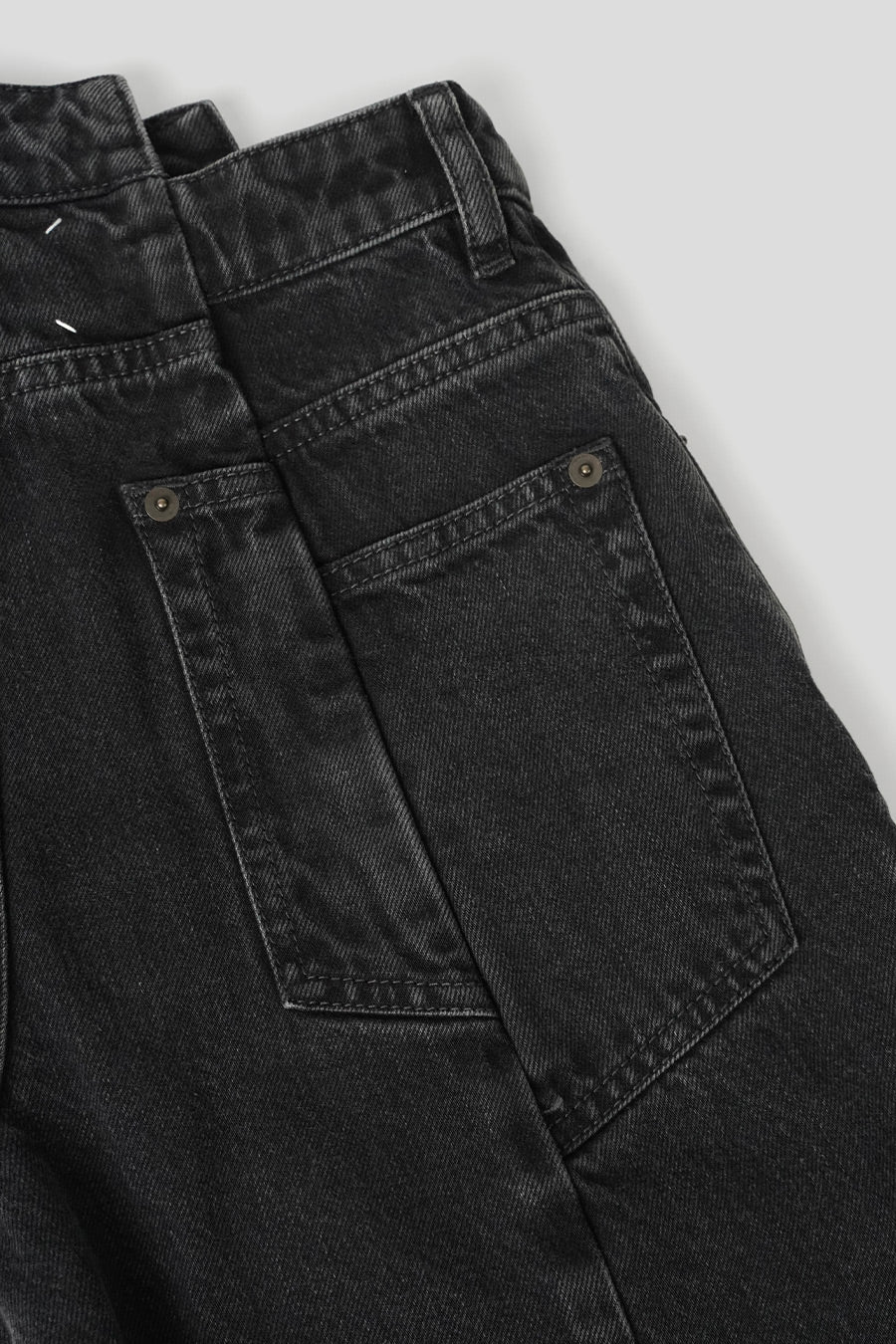 Maison Margiela - BLACK 5 POCKETS JEANS – LE LABO STORE