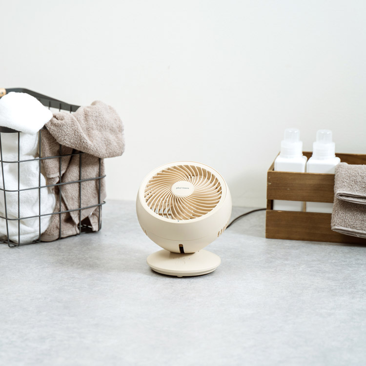 USBコンパクトサーキュレーター MO-F019 | plusmore(プラスモア)