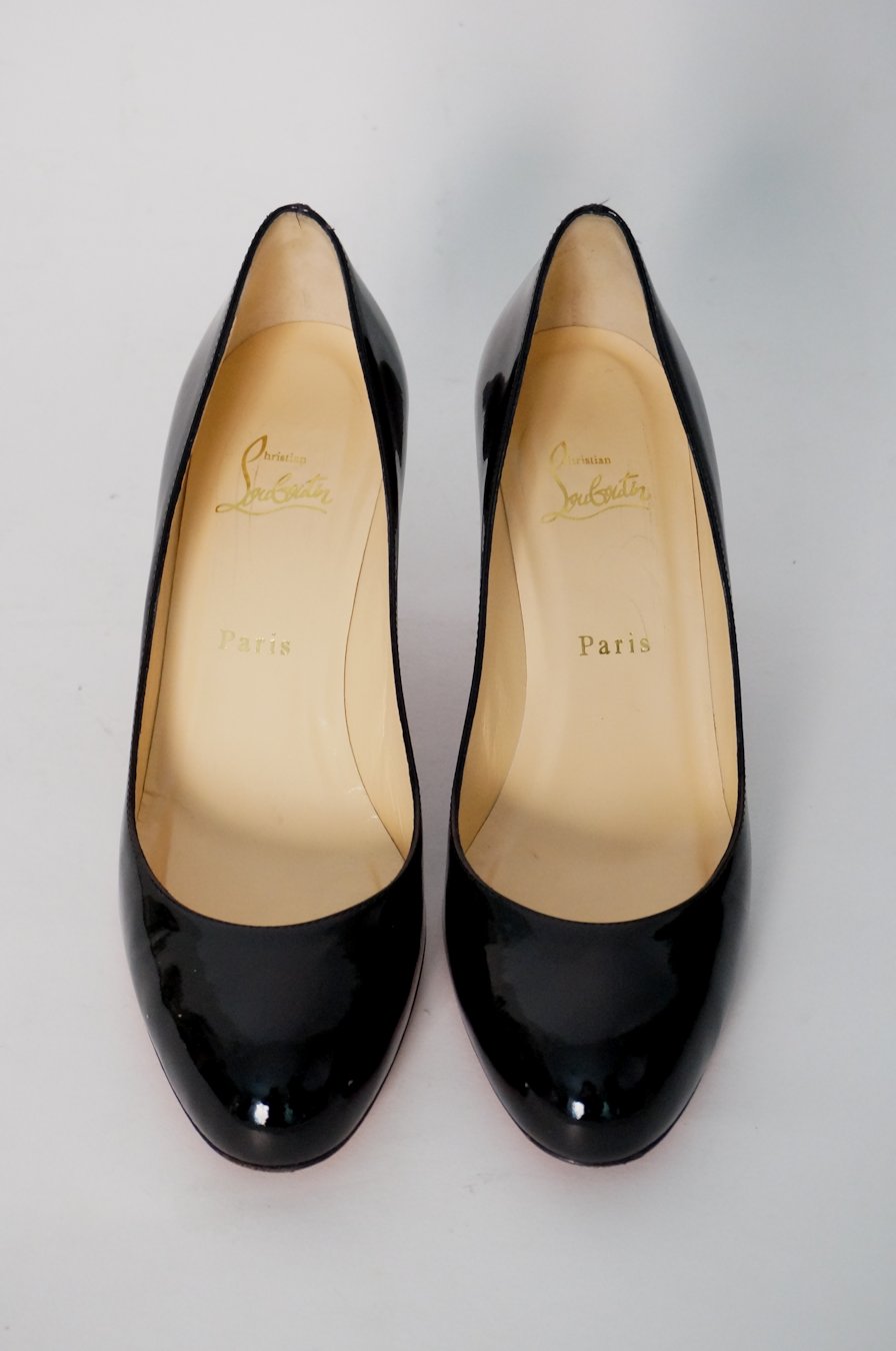 Rental Little Black Dress ten. / ルブタン パテントパンプス 37 1/2