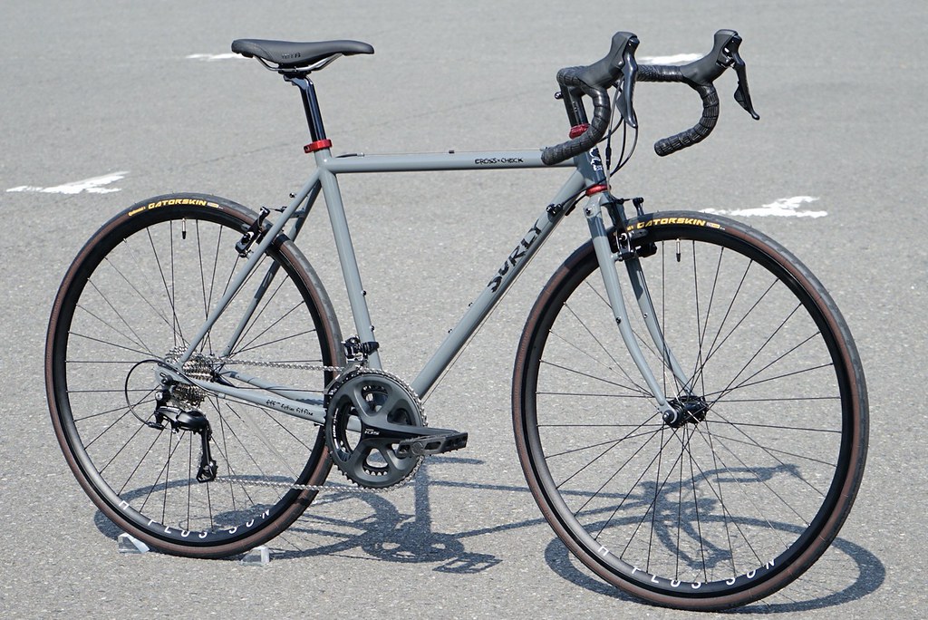 SURLY* cross-check / BUILT BY BLUE LUG - CUSTOMER'S BIKE CATALOG