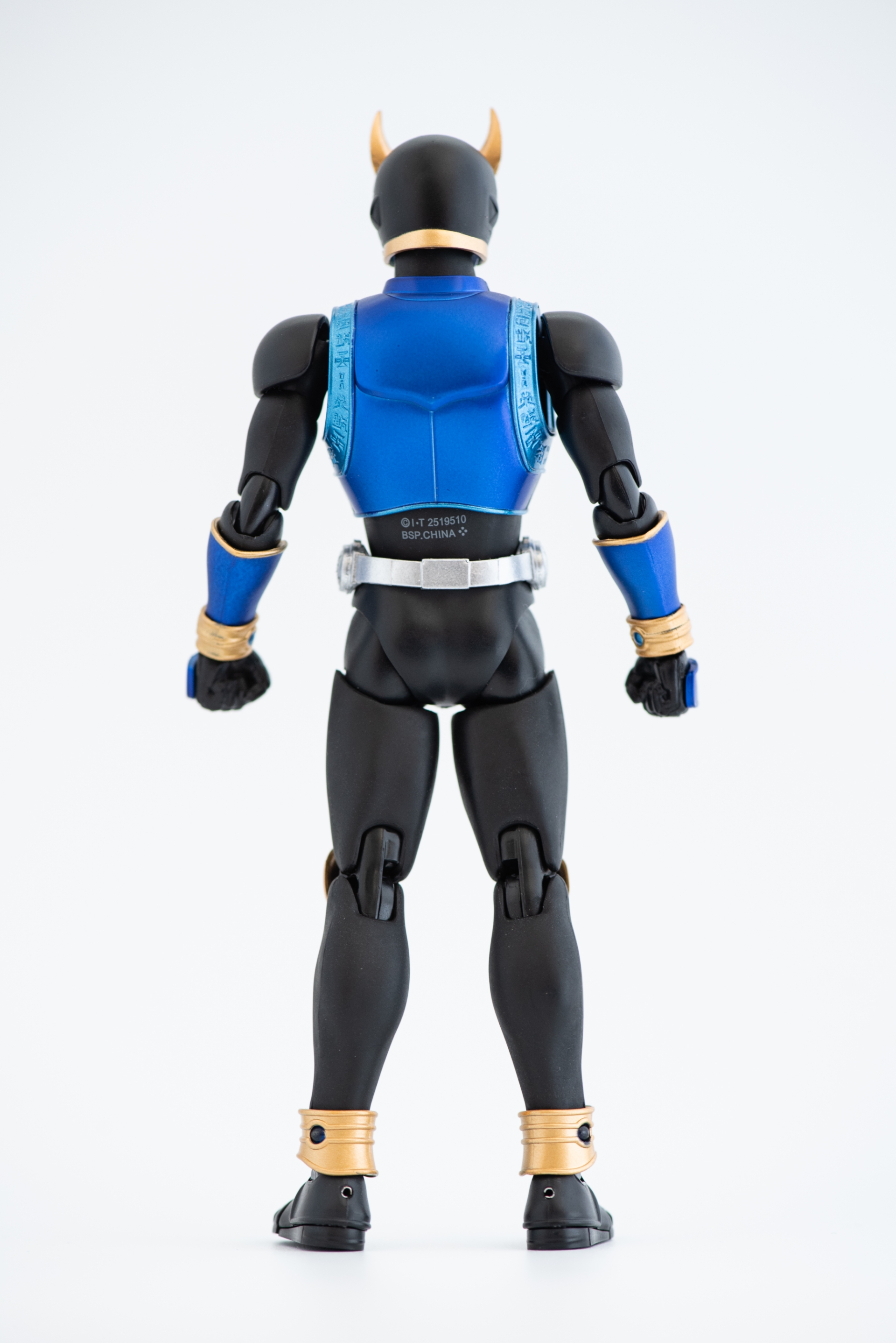 レビュー】S.H.figuarts 仮面ライダークウガ ドラゴンフォーム 真骨彫