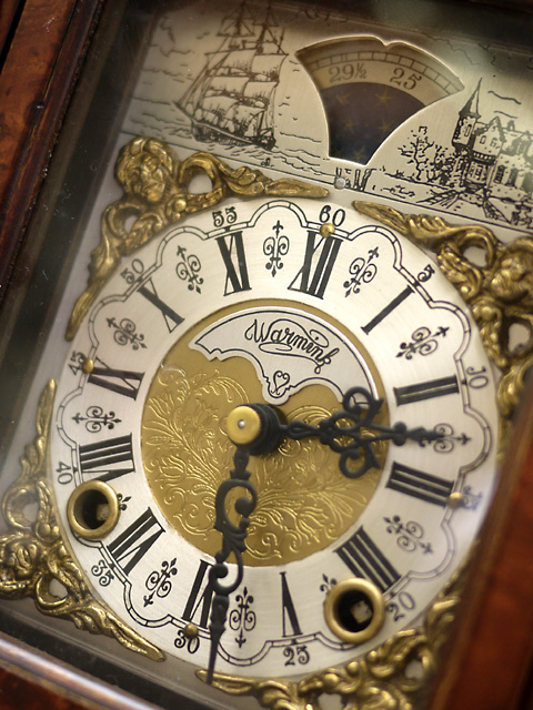 オランダ「Warmink-Wuba/ワーミンク・ウーバァ」社製の置き時計 機械式