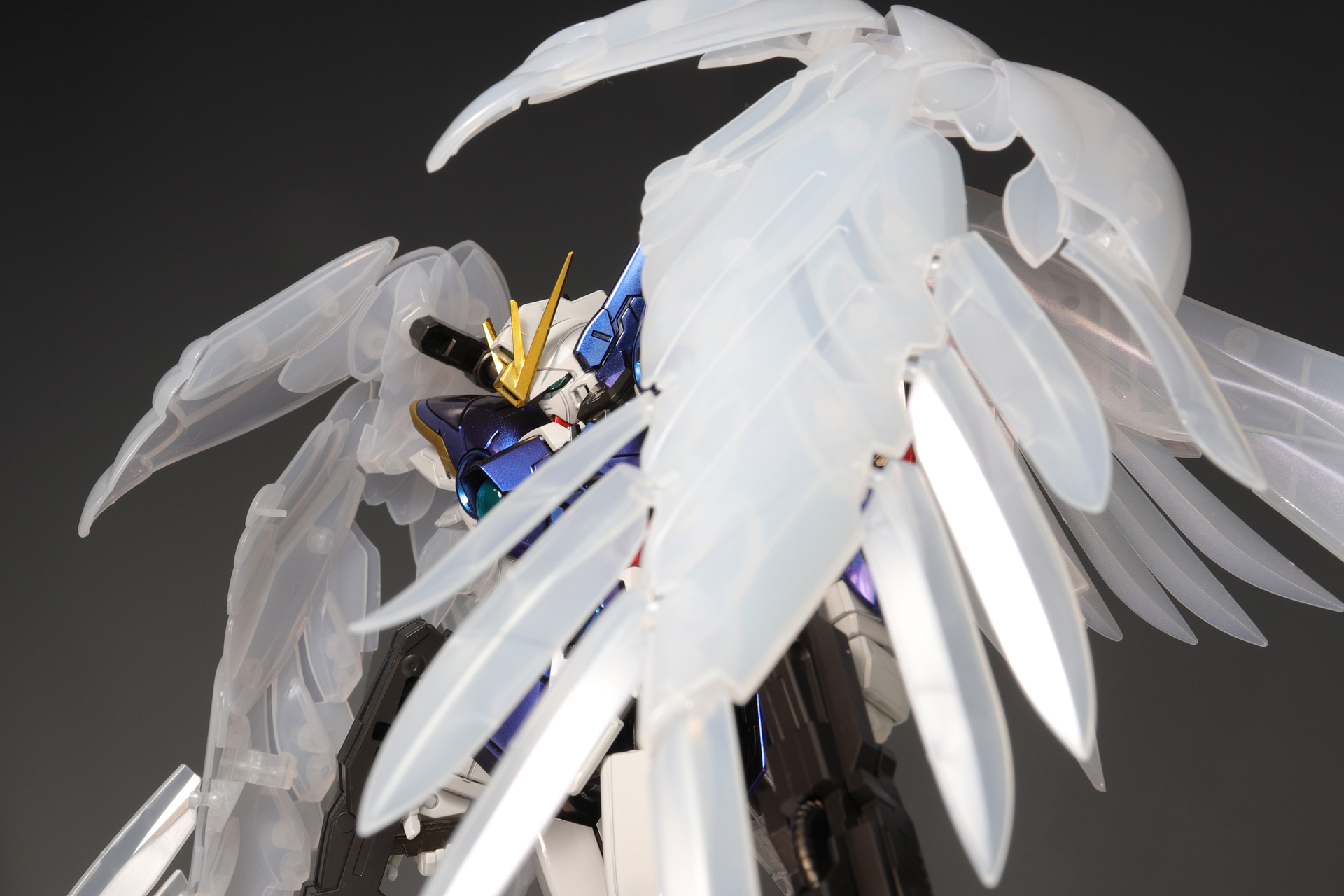 MG ウイングガンダムゼロ EW Ver.Ka チタニウムフィニッシュ（＋クリア