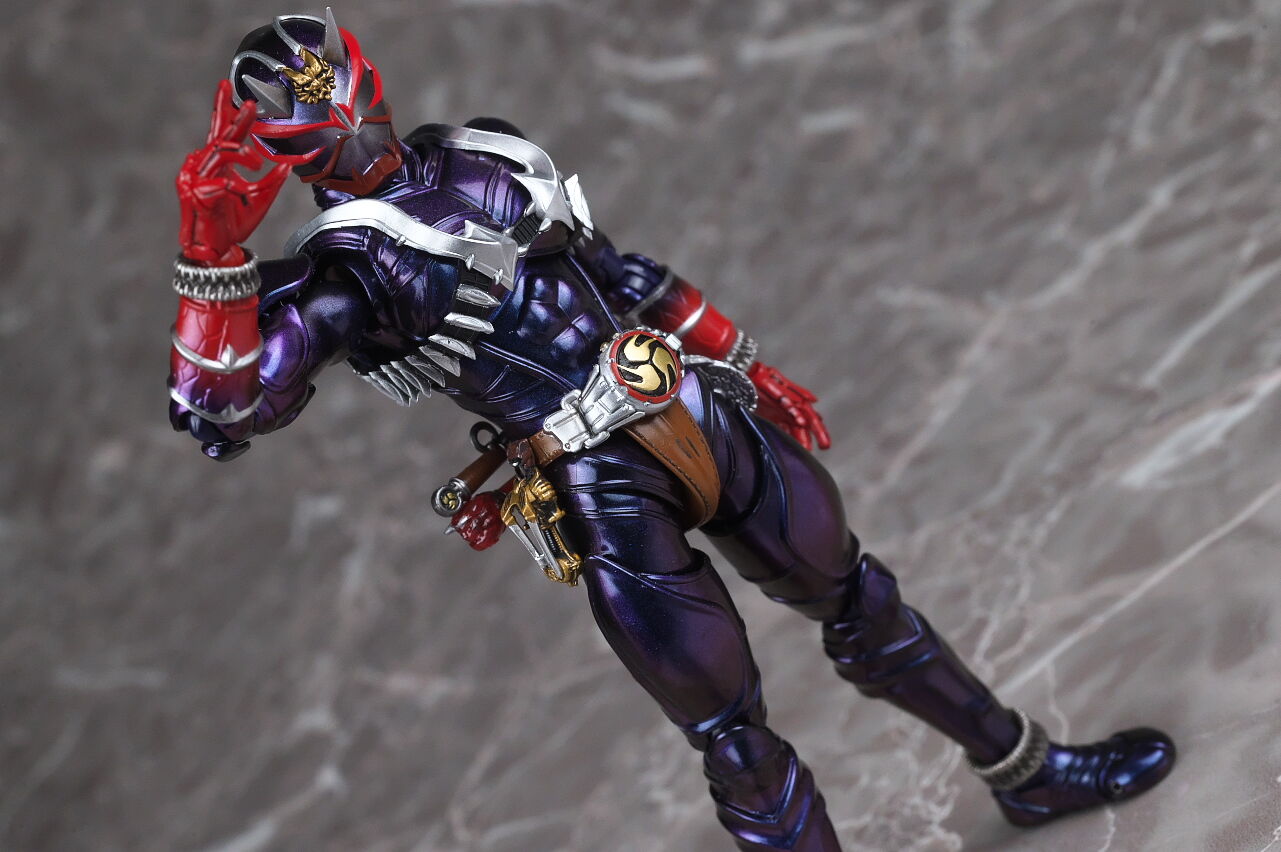 S.H.フィギュアーツ（真骨彫製法）仮面ライダー響鬼 真骨彫製法 10th