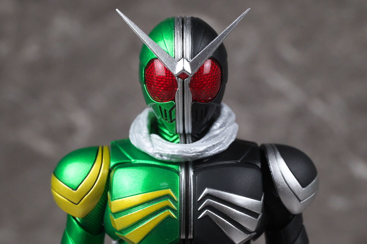 S.H.フィギュアーツ （真骨彫製法） 仮面ライダーW サイクロンスカル