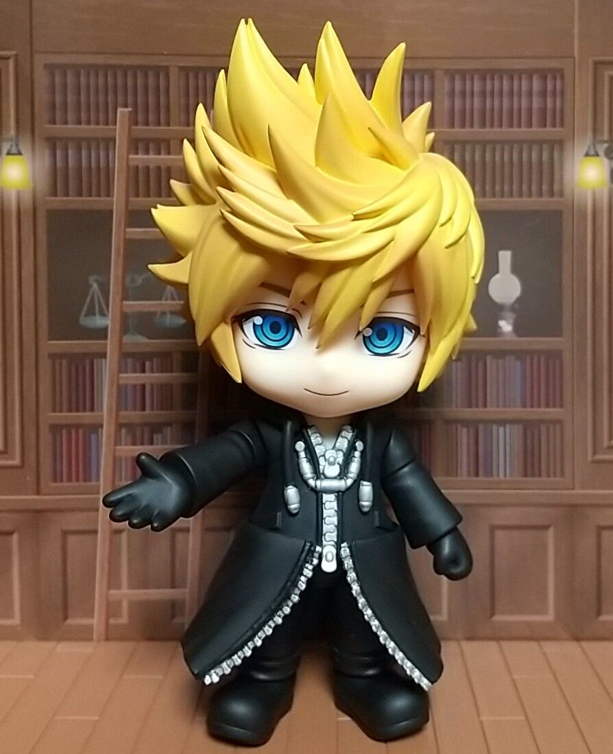 オンラインショップ限定！キーブレード2刀流のロクサス】ねんどろいど