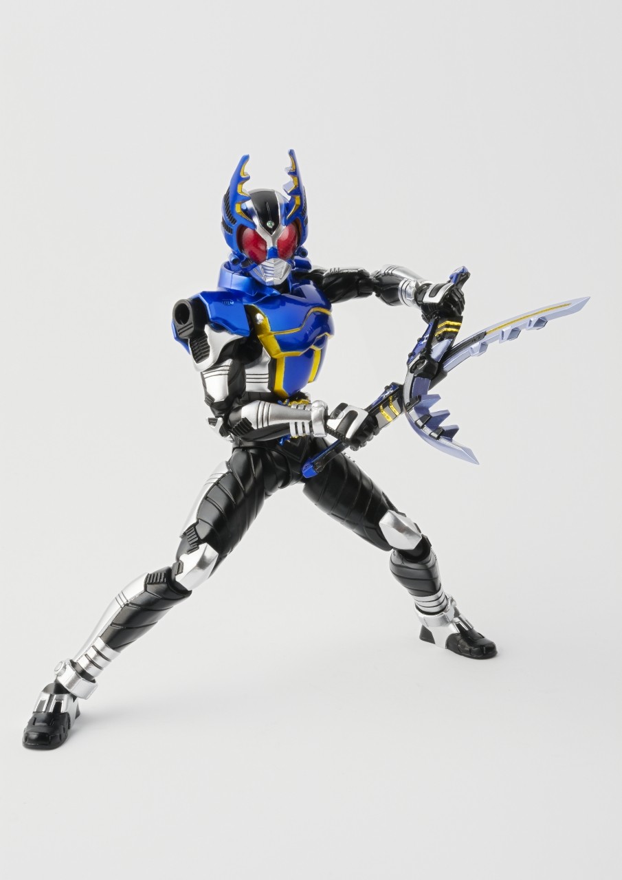 SHFiguarts真骨彫仮面ライダーカブト、ガタック2体セット SHFiguarts