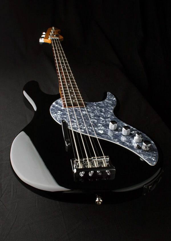 LINE6 Variax BASS 700 の感想☆ : Shibaのきまぐれ日記