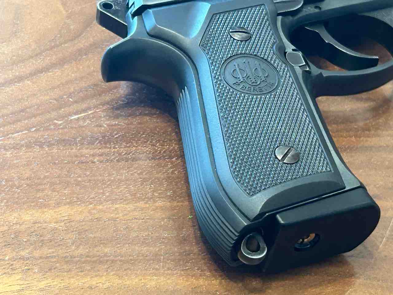 ウエスタンアームズ ベレッタM92FS ダイハード バトルダメージVer