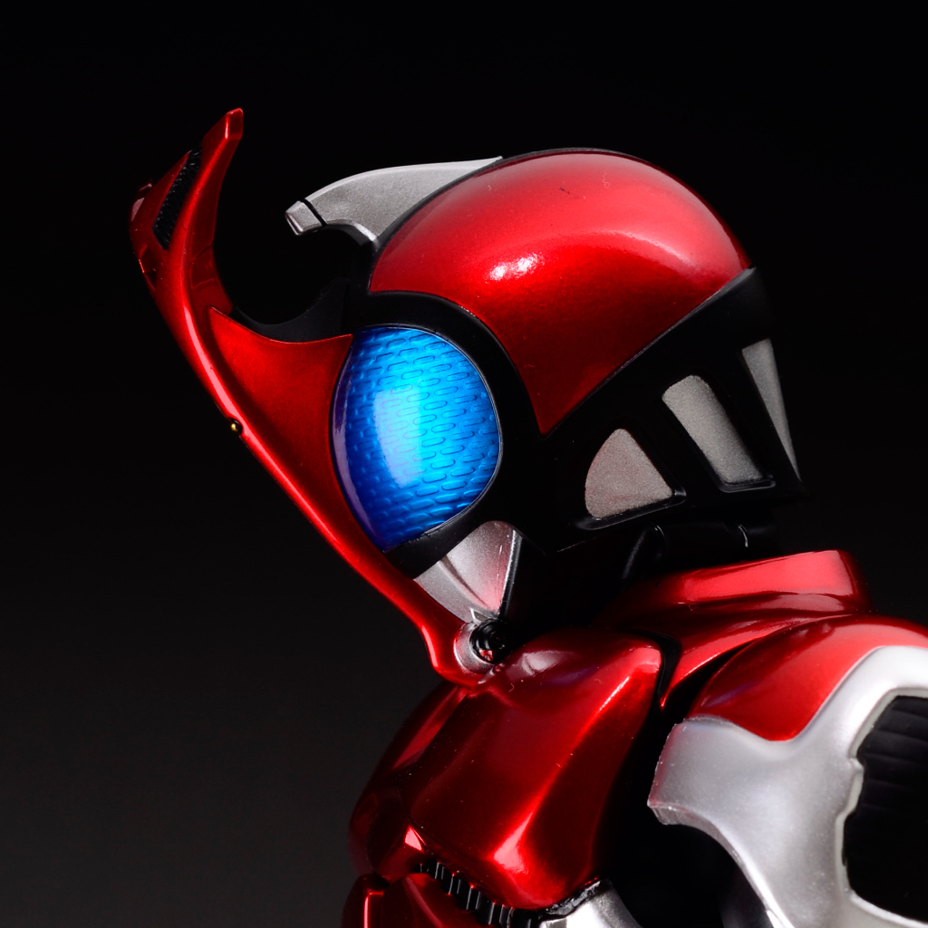 メディコム・トイ RAH DX 仮面ライダーカブト （ライダーフォーム