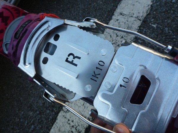 あれこれネタ＞スキーアイゼンとビーコン : 新新新新 めざテレ掲示板