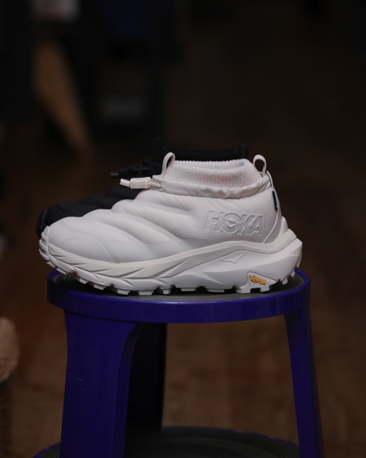 HOKA ONE ONE W KAHA 2 FROST MOC GTX