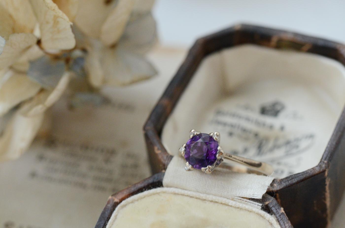 イギリスヴィンテージジュエリー 18Kアメジストリング.6 ヴィンテージ