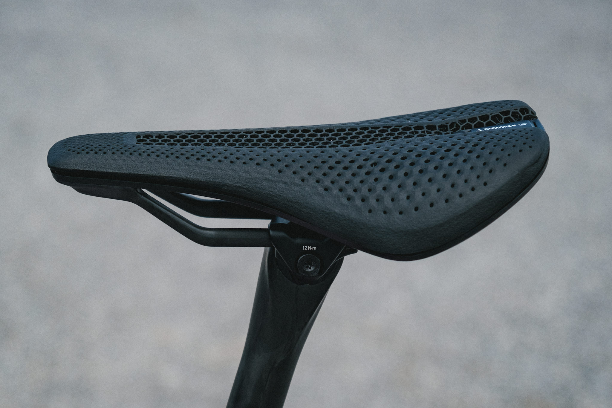 S-Works Power EVO with Mirrorレビュー：“完成されたPOWERサドル”は