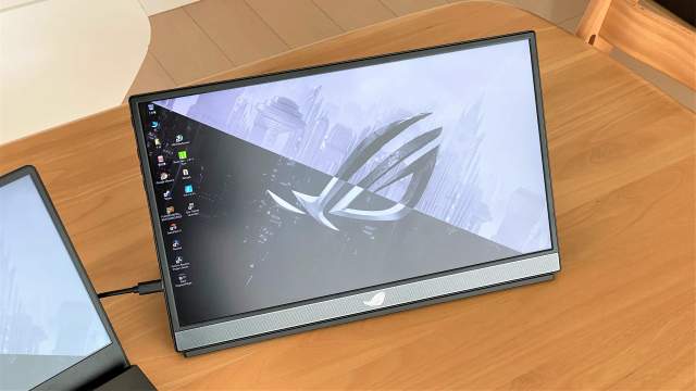 ROG Strix XG17AHPE レビュー】240Hzの最速ポータブルゲーミング