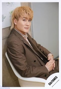 Amazon.co.jp: Six TONES 公式 生 写真（森本慎太郎）ST00880 : おもちゃ