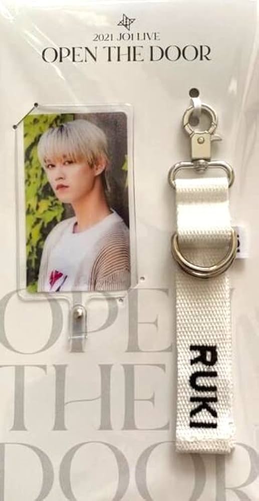 Amazon.co.jp: JO1 グッズ OPEN THE DOOR スマートフォンストラップ