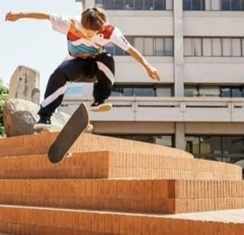 Amazon.co.jp: エイプリル堀米雄斗 スケートボードデッキ 8.0インチ