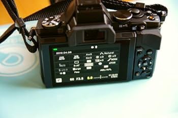 Amazon | OLYMPUS ミラーレス一眼 OM-D E-M5 ダブルズームキット