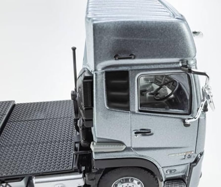 Amazon | 京商オリジナル 1/43 UD Quon GW 6 x 4 トラクター シルバー