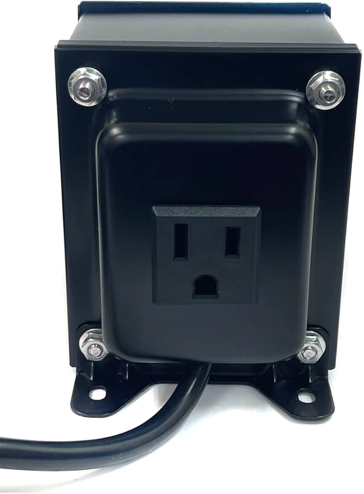 Amazon.co.jp: プロケーブル 非メッキ！115Vへの昇圧トランス（600W