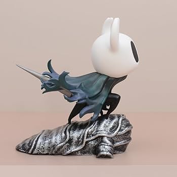 Amazon.co.jp: ホロウナイト フィギュア 人形 おもちゃ 16cm PVC製 小