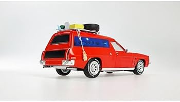 Amazon.co.jp: マッドマックス 1 24 DDA Mad Mad 車 赤 ミニカー 海外