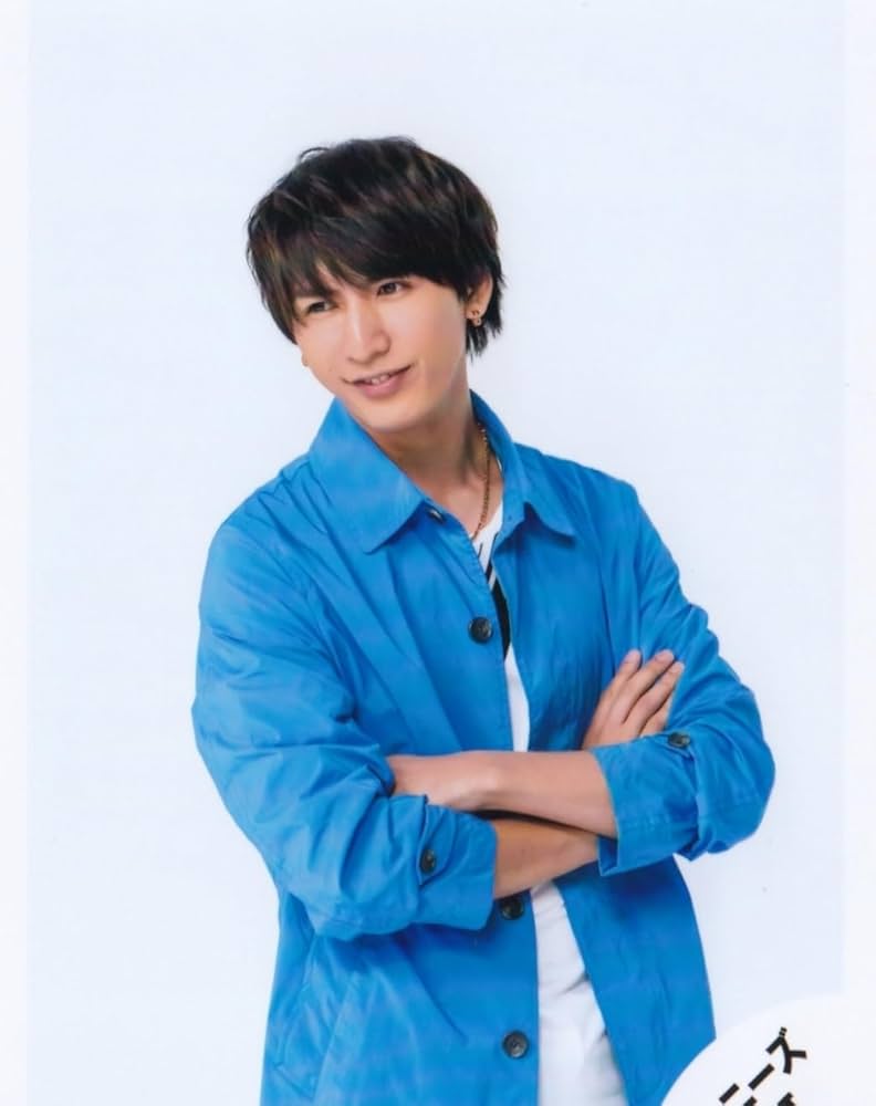 Amazon.co.jp: ジャニーズWEST 公式生写真 （藤井流星）WA00347 : おもちゃ