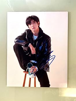 Amazon.co.jp: イ ジュンギ超大型写真 Joon-gi…ホテルデルーナ 直筆