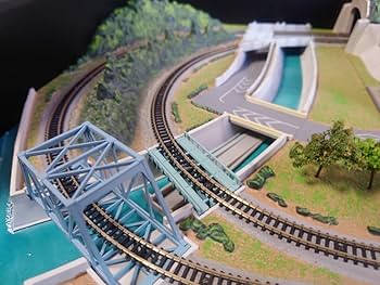 Amazon.co.jp: 完成品 東京マルイ Zゲージ 完成ジオラマコース 基本