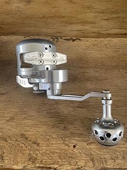 Amazon.co.jp: Accurate boss extreme 500 narrow lefty twin drag BX