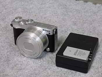 Amazon | Nikon ミラーレス一眼 Nikon1 J5 標準パワーズームレンズ