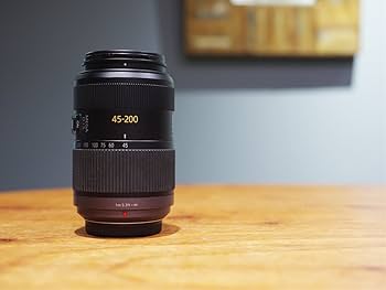 Amazon.com : 45-200mm f/4.0-5.6 Lumix G Vario Mega O.I.S. Lens
