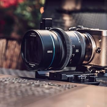 Amazon.com : SIRUI 35mm F1.8 1.33X APS-C Anamorphic Lens Cinema