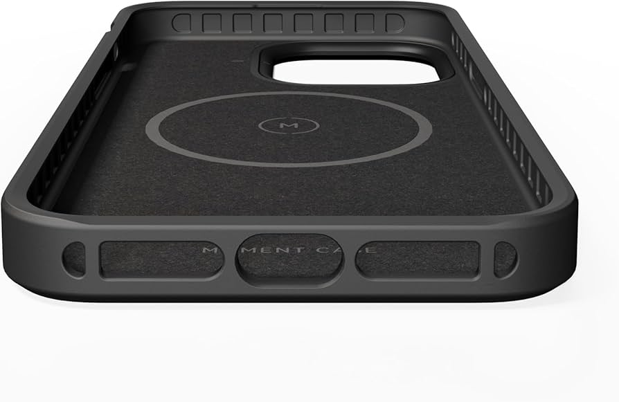 Amazon.co.jp: Moment iPhoneケース 15シリーズ - MagSafe対応