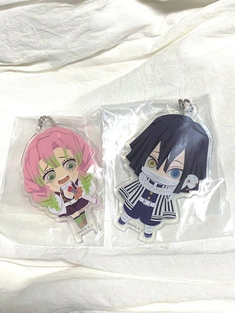 Amazon.co.jp: 2つセット 鬼滅 甘露寺蜜璃 伊黒小芭内 目が合う