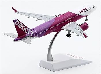 Amazon | 飛行機 模型 完成品 1:200 ピーチ航空エアバス A320neo