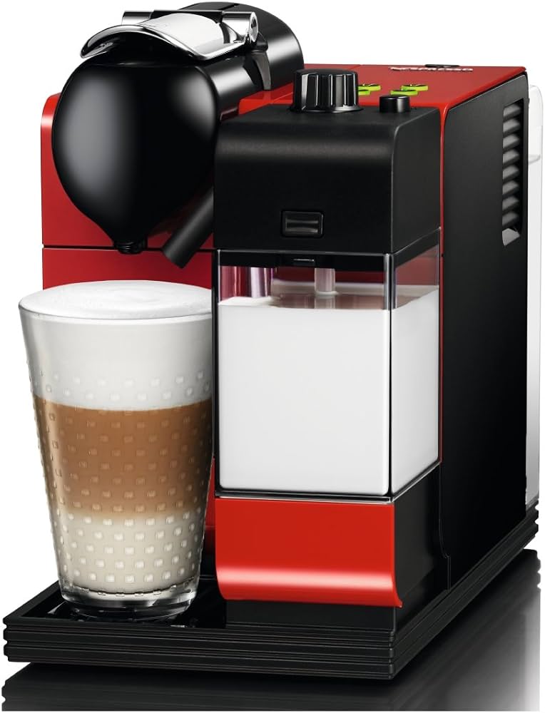 Amazon | ネスプレッソ コーヒーメーカー ラティシマ・プラス レッド