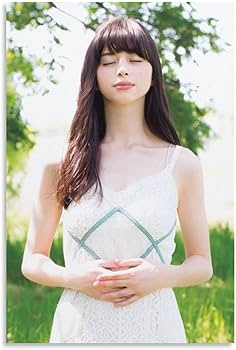 Amazon.co.jp: 中条あやみ 女優セクシー写真グラビアアイドル水着画像